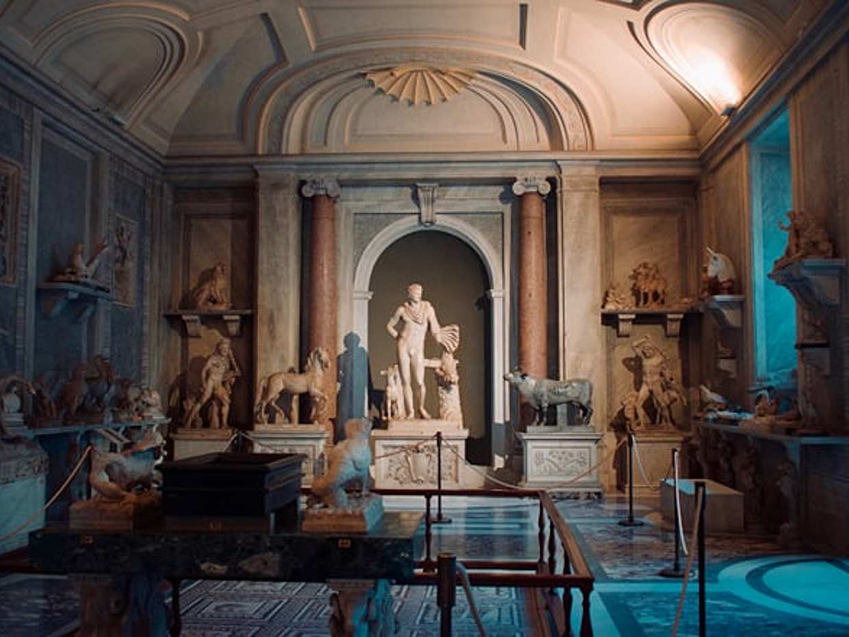 Tour Exclusivo: Museos Vaticanos, Capilla Sixtina y Basílica de San Pedro, photo 5