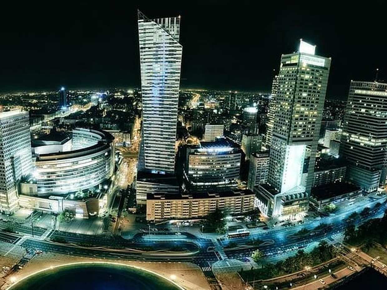 Private Transfer from Vienna to Warsaw, Hotel-to-hotel, English-speaking driver, photo 5