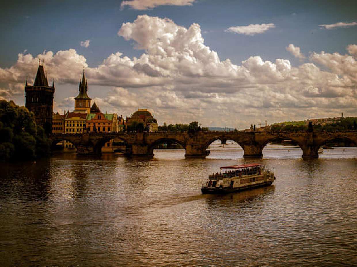 One hour cruise, photo 2