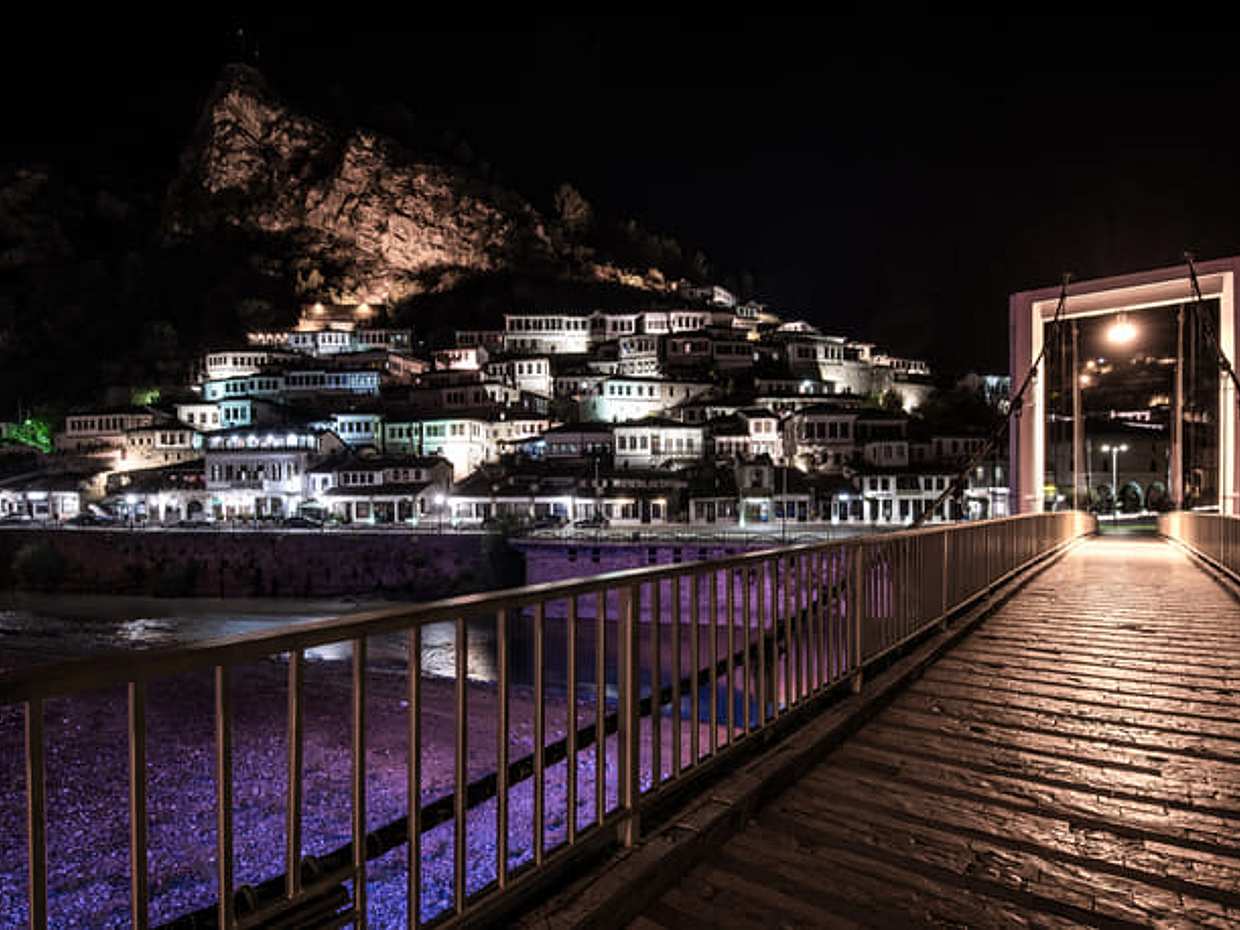Tour in "The city of 1001 windows" Berat Small Group , Albania, photo 3