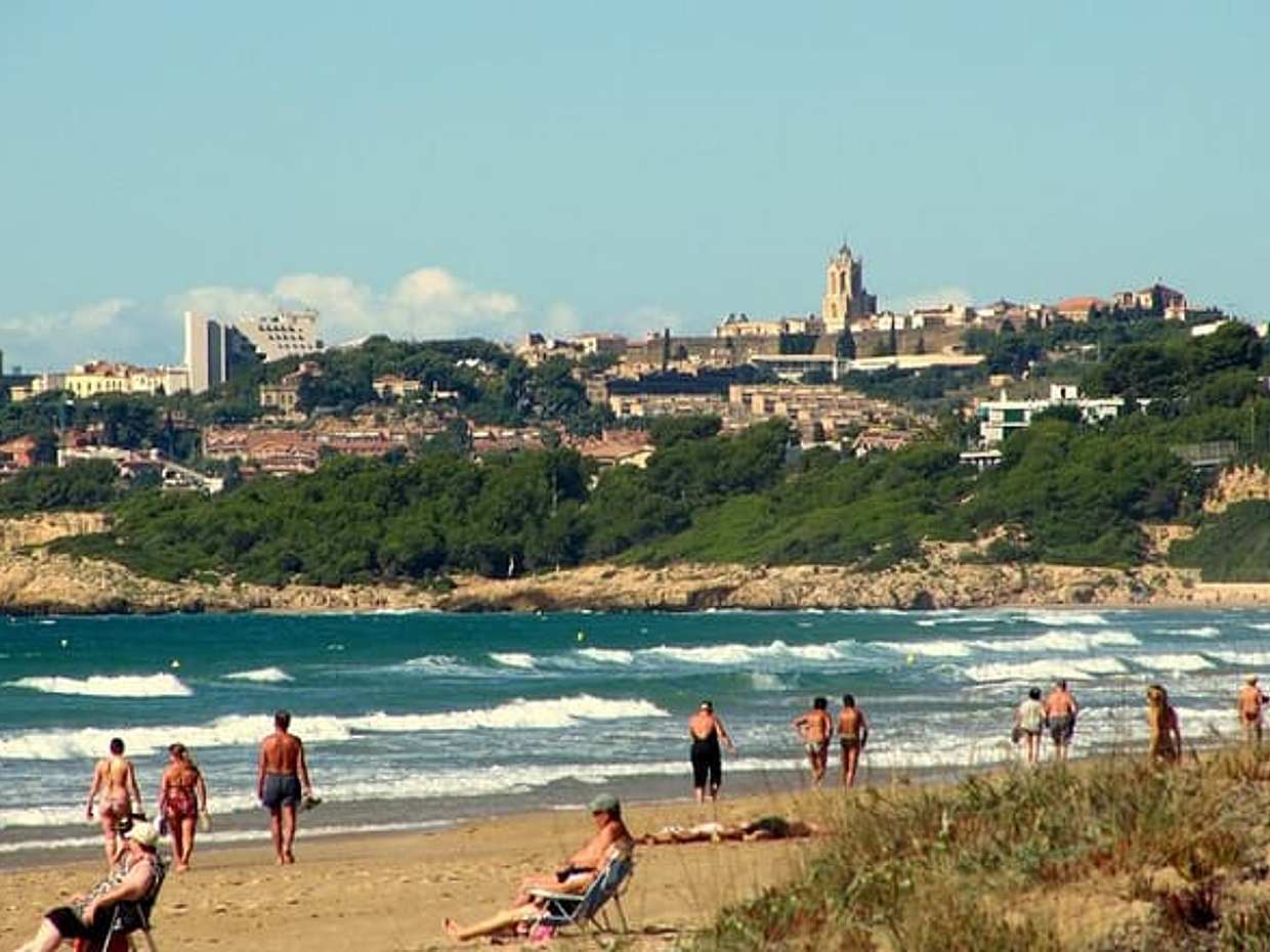 Private Transfer From Barcelona To Tarragona With a 2 Hour Stop in Spain, photo 3