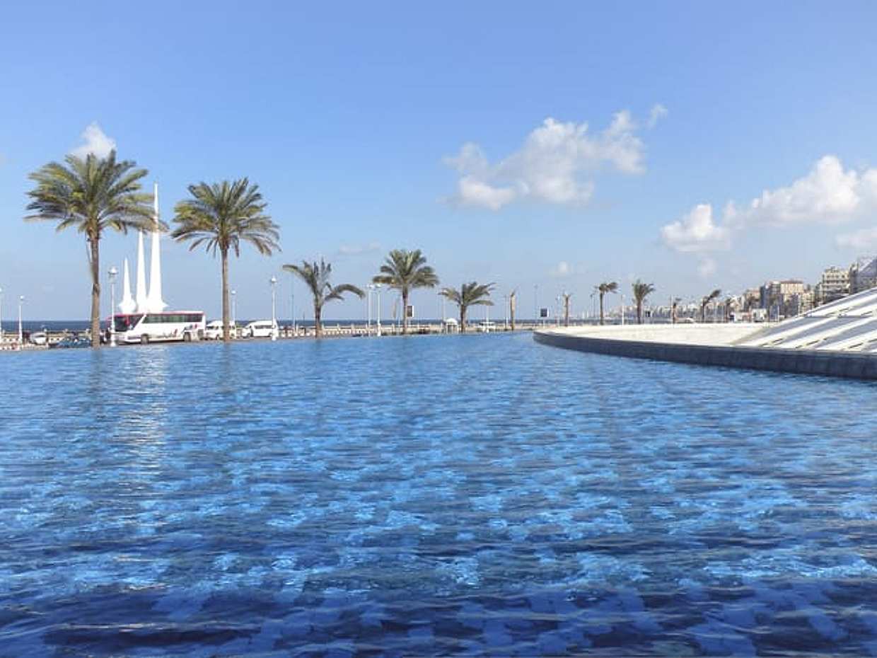 Royal Alexandria: Palace, Gardens & Bibliotheca, photo 3