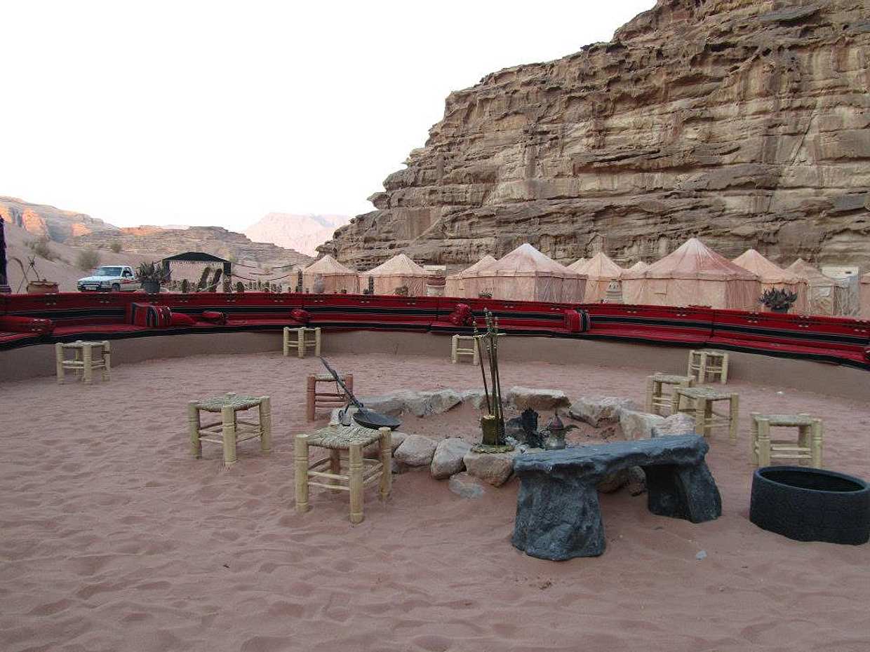 Live Cooking at Bedouin Camp in Wadi Rum Village, Jordan, photo 4