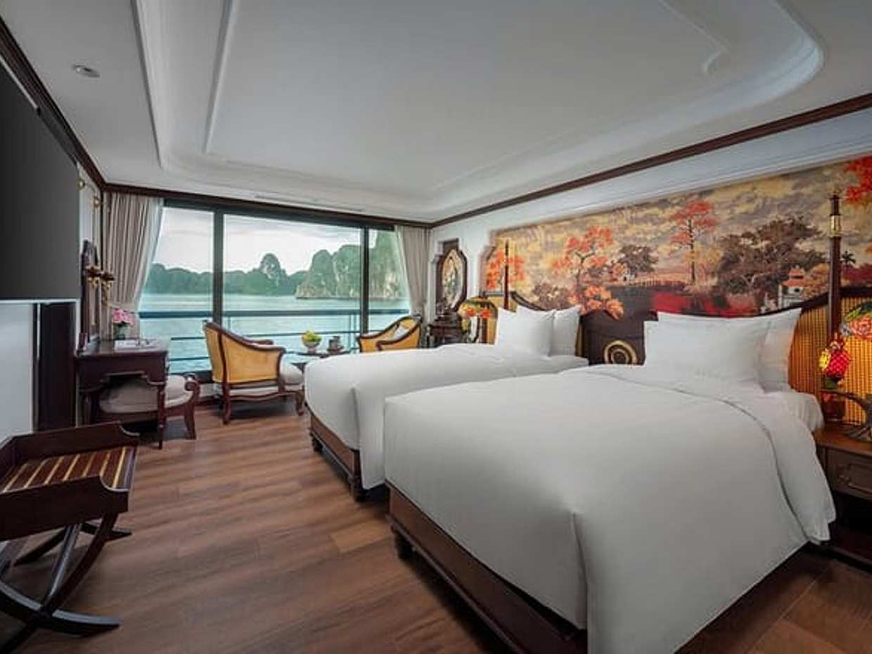 5-Star Ha Long Bay Luxury Cruise & Elegant Overnight Escape, photo 5