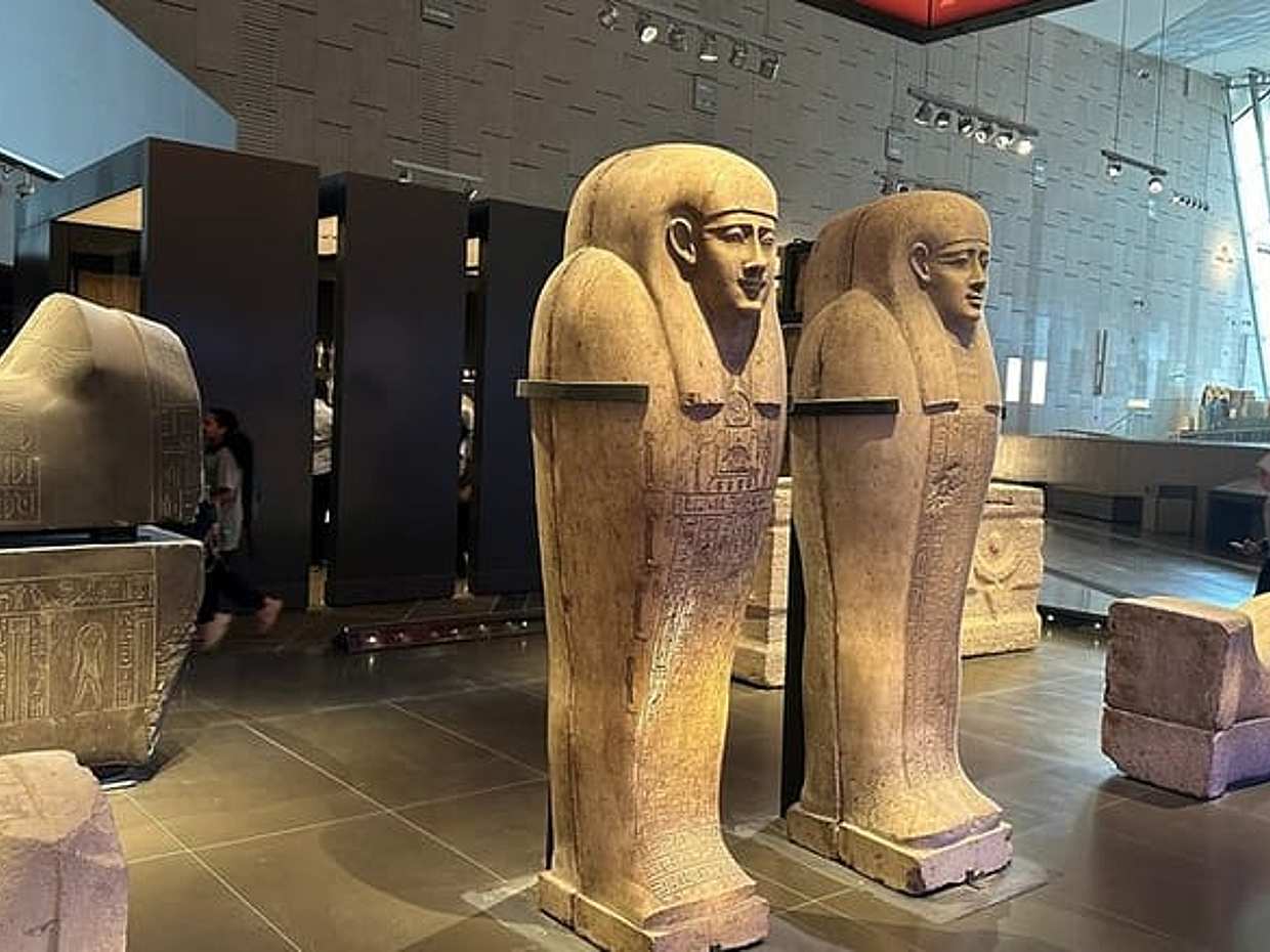 Private tour to Giza Pyramids, Sphinx and Grand Egyptian museum