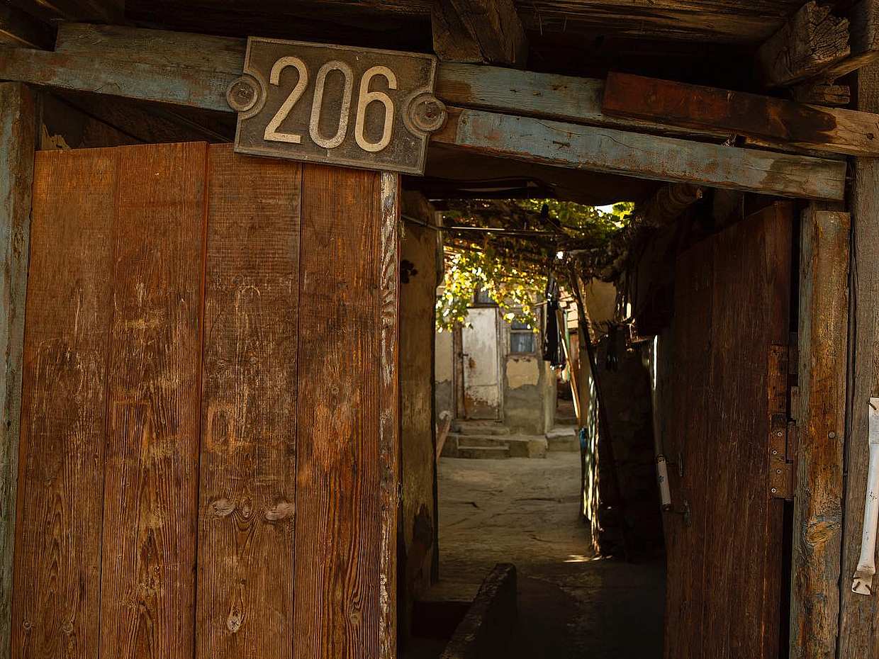 A visit to the House of Local Residents in the Ancient Kond District of Yerevan in Armenia, photo 2