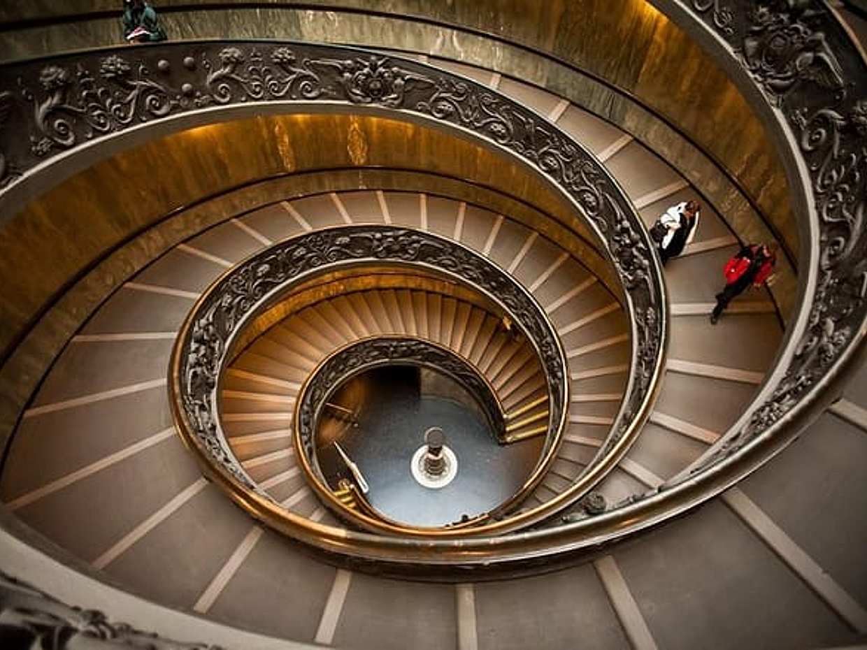Rome Private Tour with Official Tour Guide for the Vatican Museum, photo 3