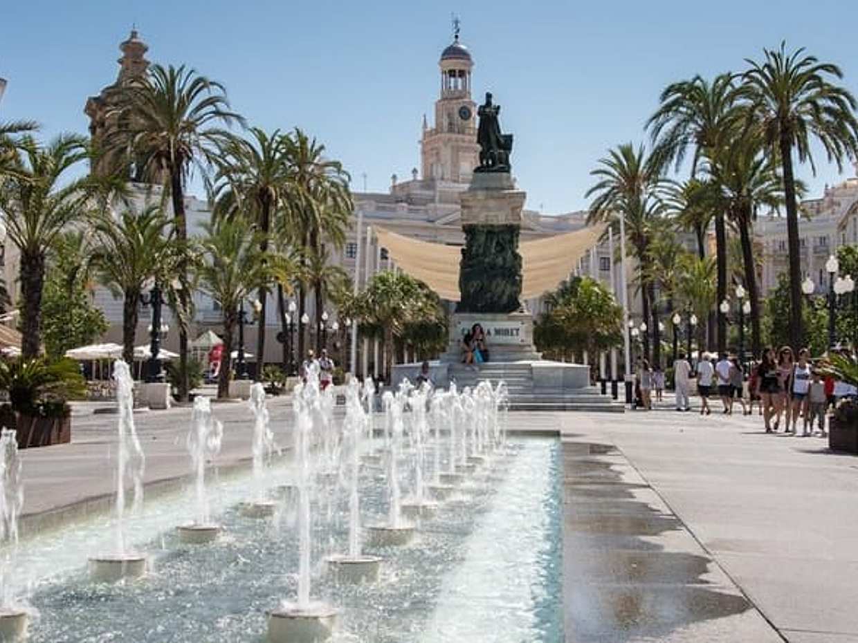 Exclusive Private Sherry Heritage and Cadiz Bay Experience