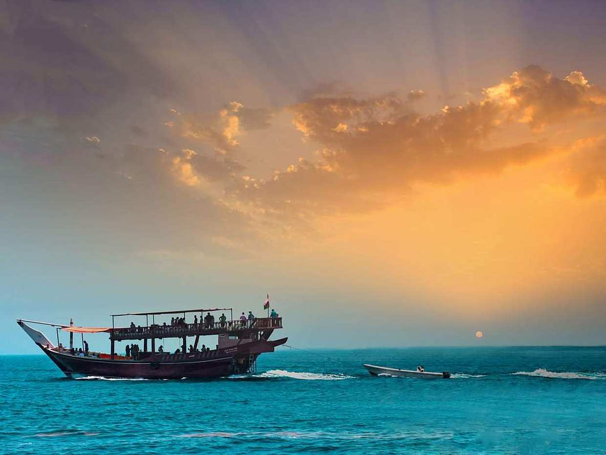 Full-day  Musandam Dibba Dhow Cruise Tour from Dubai in United Arab Emirates, photo 2