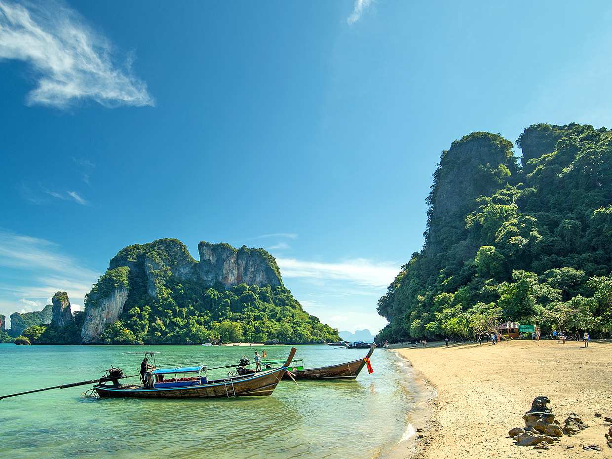 Krabi: Hong Island with Snorkeling and Swimming by Longtail Boat in Thailand, photo 4