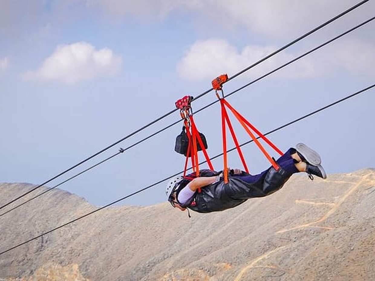 "Dubai Jebel Jais Zipline Längste Zipline der Welt Erleben Sie in den Vereinigten Arabischen Emiraten, Ras al Khaimah"