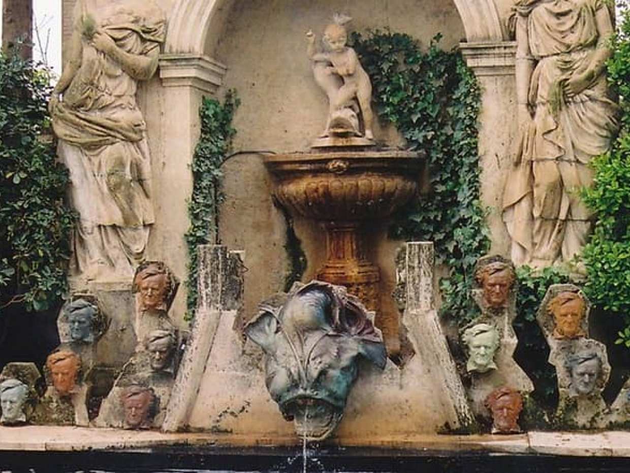 Tour Girona, Dalí & Costa Brava (2 Days)