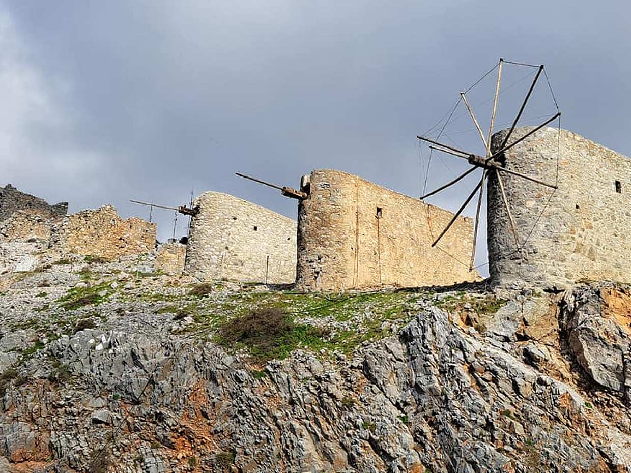 Heraklion'dan: Lasithi Platosu, Zeus Mağarası, Yel Değirmenleri ve Zeytinyağı Fabrikası Küçük Grup Turu, photo 5
