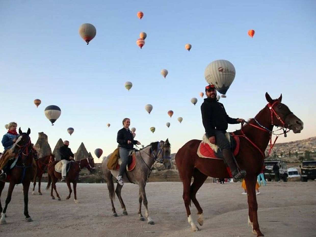 Zábavná projížďka na koni v zemi krásných koní, v turecké Kappadokii.
, photo 4
