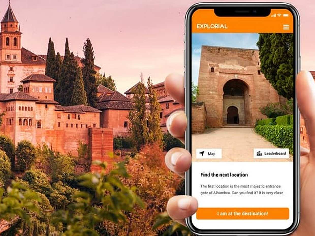 Granada Alhambra Selbstgeführte Stadtwanderung & Schnitzeljagd in Spanien