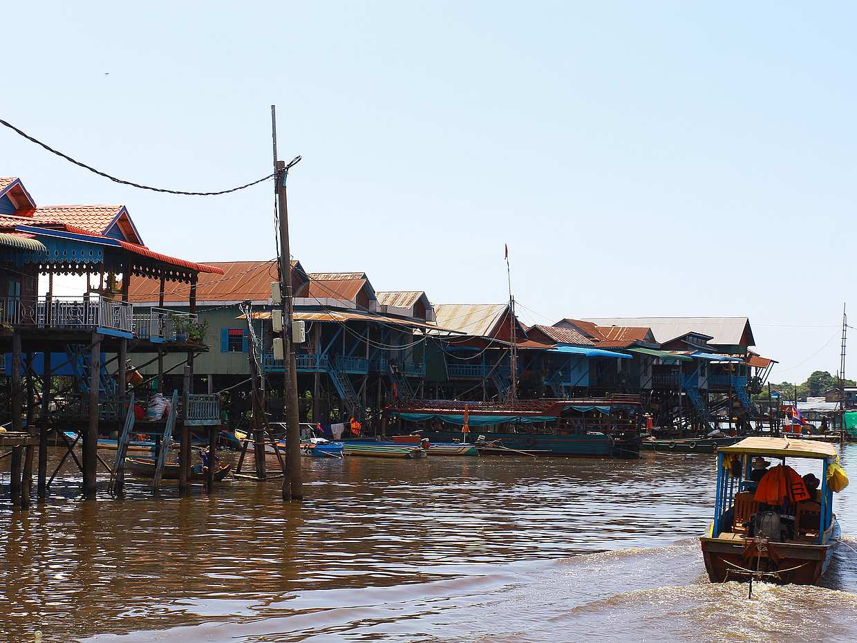 Siem Reap Kulen Mountain Waterfall & Tonle Sap Lake Tour in Cambodia, Krong Siem Reap, photo 3