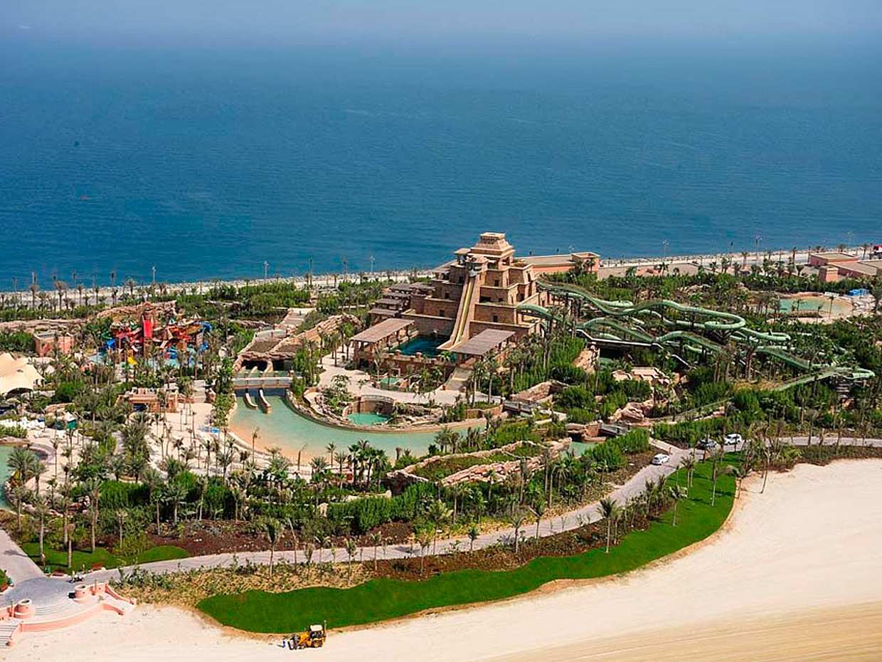 Private Transfer from Sharjah to Dubai Theme Parks in United Arab Emirates, photo 2