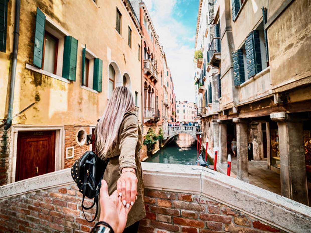 "Stadtrundgang durch Venedig in Italien"
