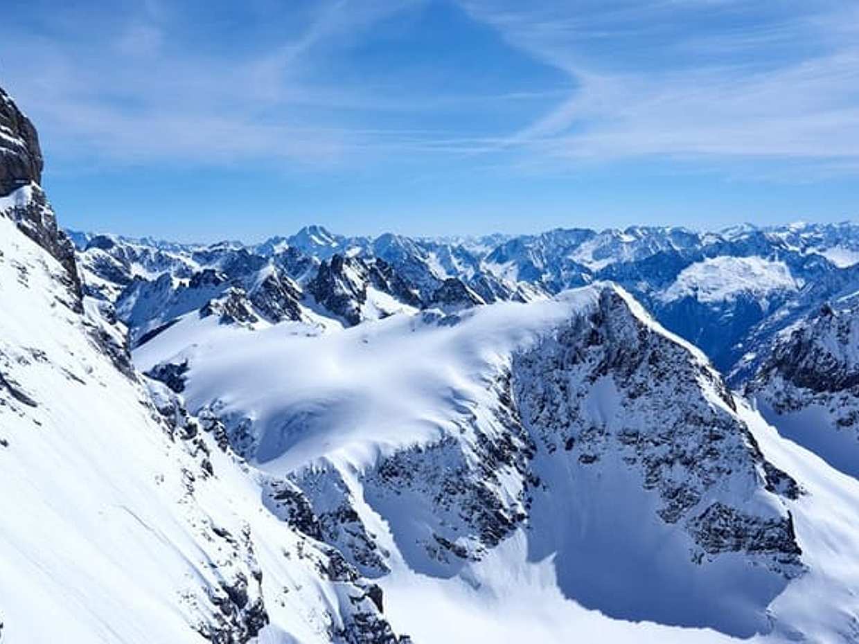 Monte Titlis Ghiacciaio World Tour Privato di un Giorno da Basilea in Svizzera, Binningen, photo 3