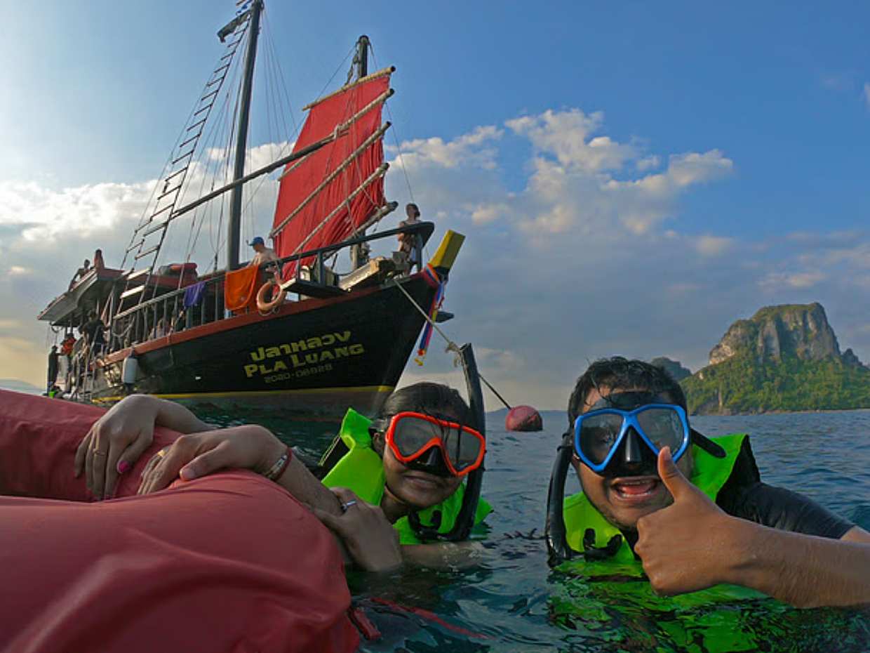 4 Island Sunset Snorkeling Cruise + Bioluminescent Night Snorkel στην Ταϊλάνδη, Krabi
, photo 3