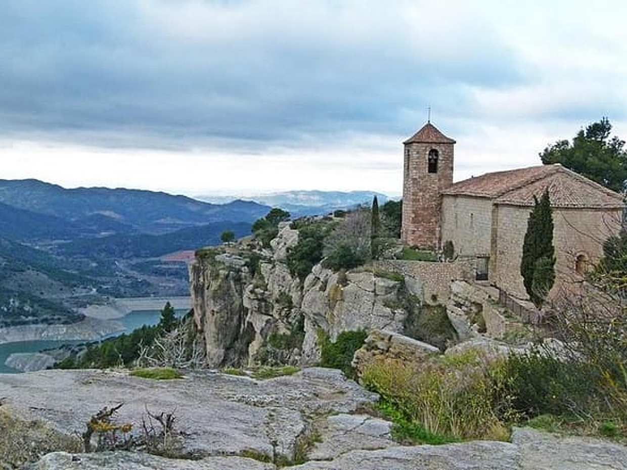 Private tour Siurana Escaladei & Wines - Pick up hotel From Salou/Tarragona, photo 3