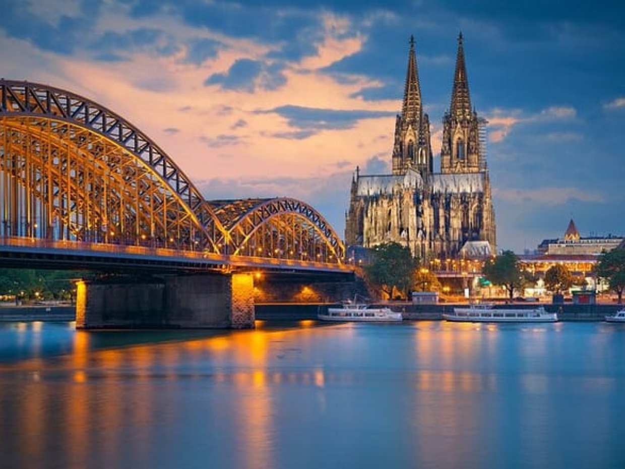 Cologne Scavenger Hunt & Highlights Self-Guided Walking Tour, photo 4