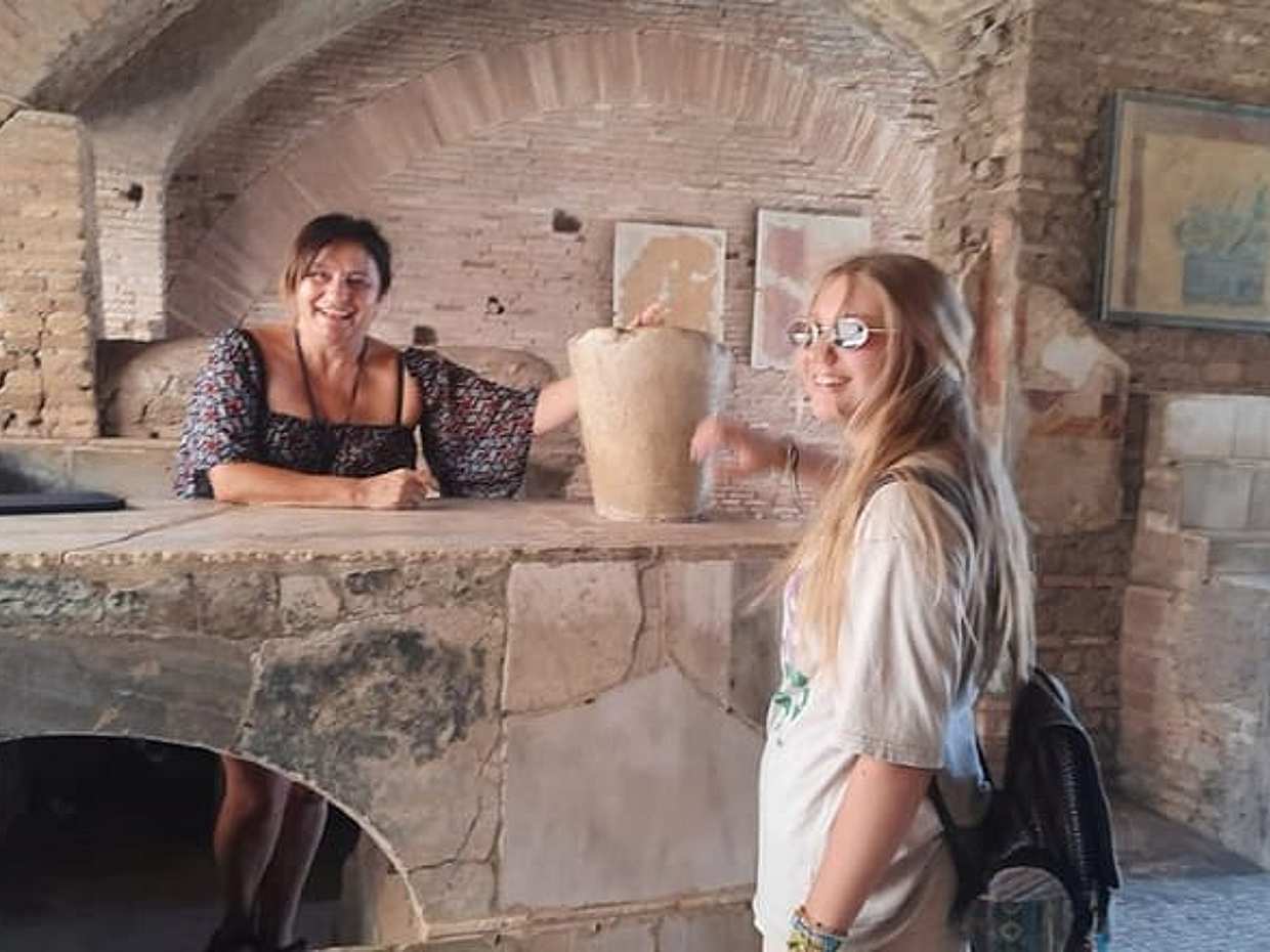 From Rome to Ostia Antica in Italy, photo 2