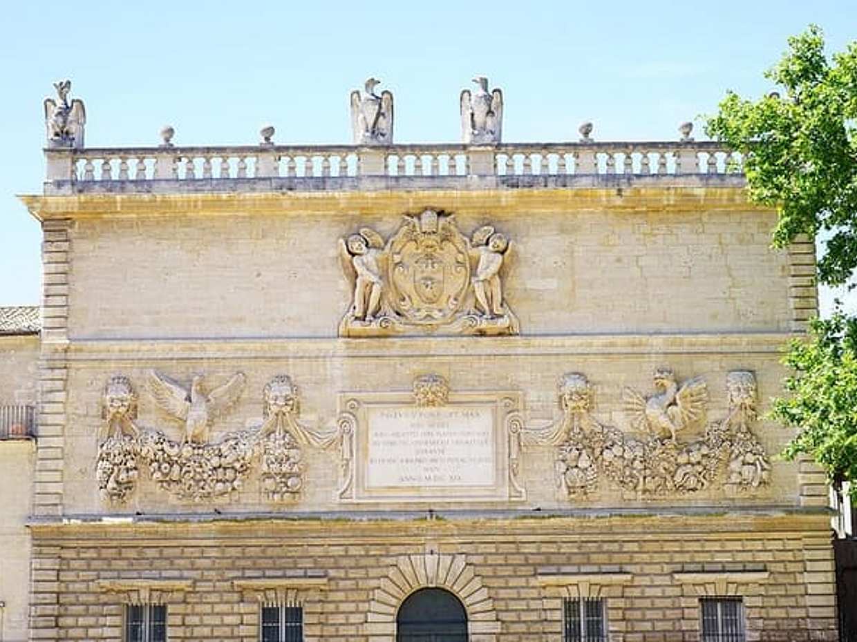 Avignon Old Town Private Historic Walking Tour, photo 2