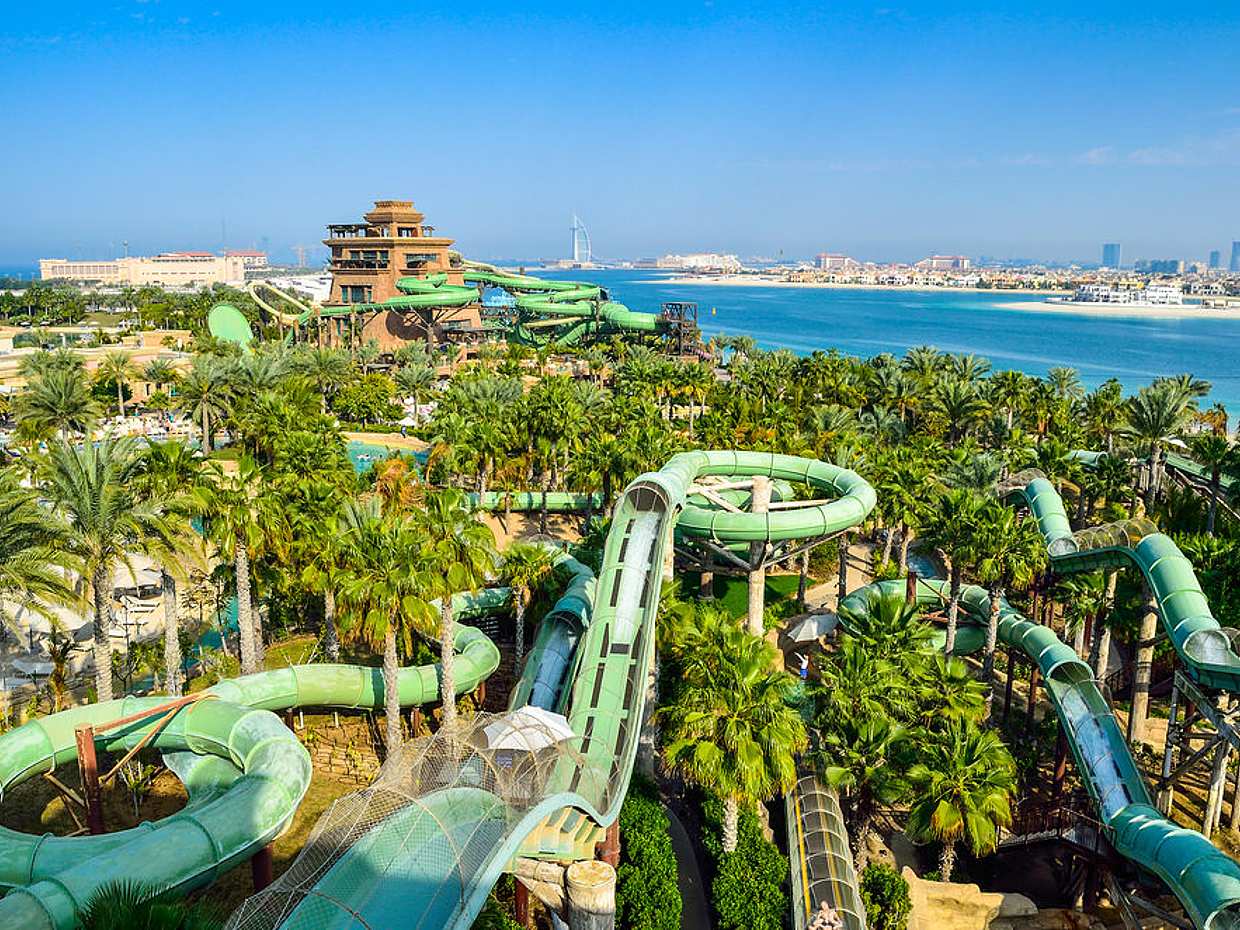 Private Transfer from Abu Dhabi to Dubai Theme Parks in United Arab Emirates, photo 2