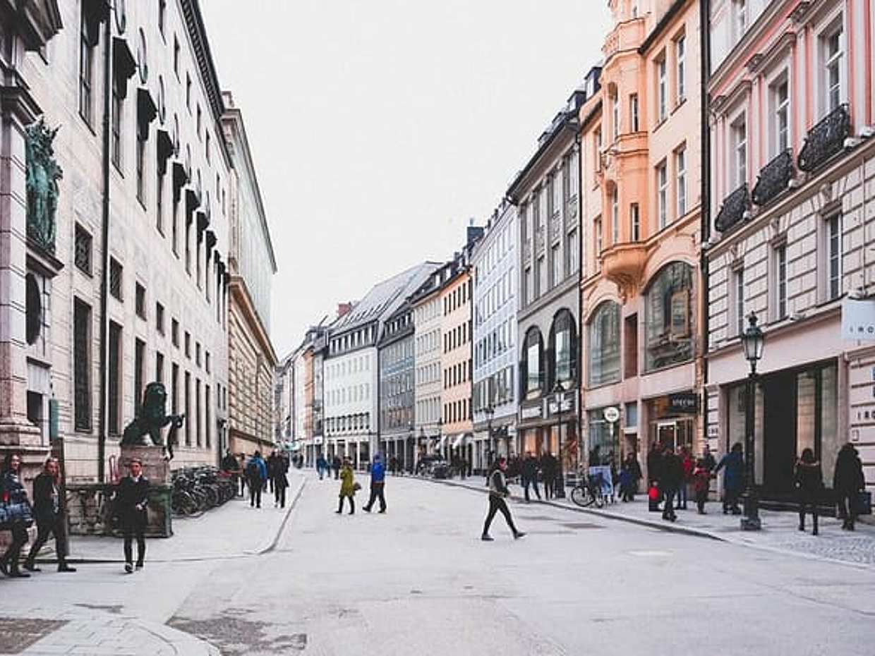 Munich Private Walking Tour: 4 hours with Local Guide in Germany, photo 2