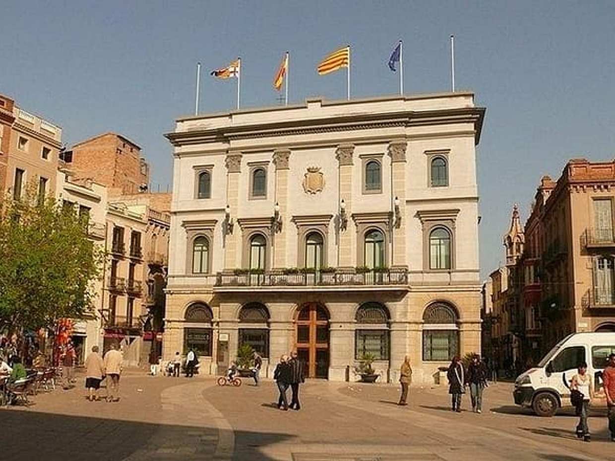 Poblet Igualada & Montserrat Private Tour - Hotel pick up from Salou/Tarragona