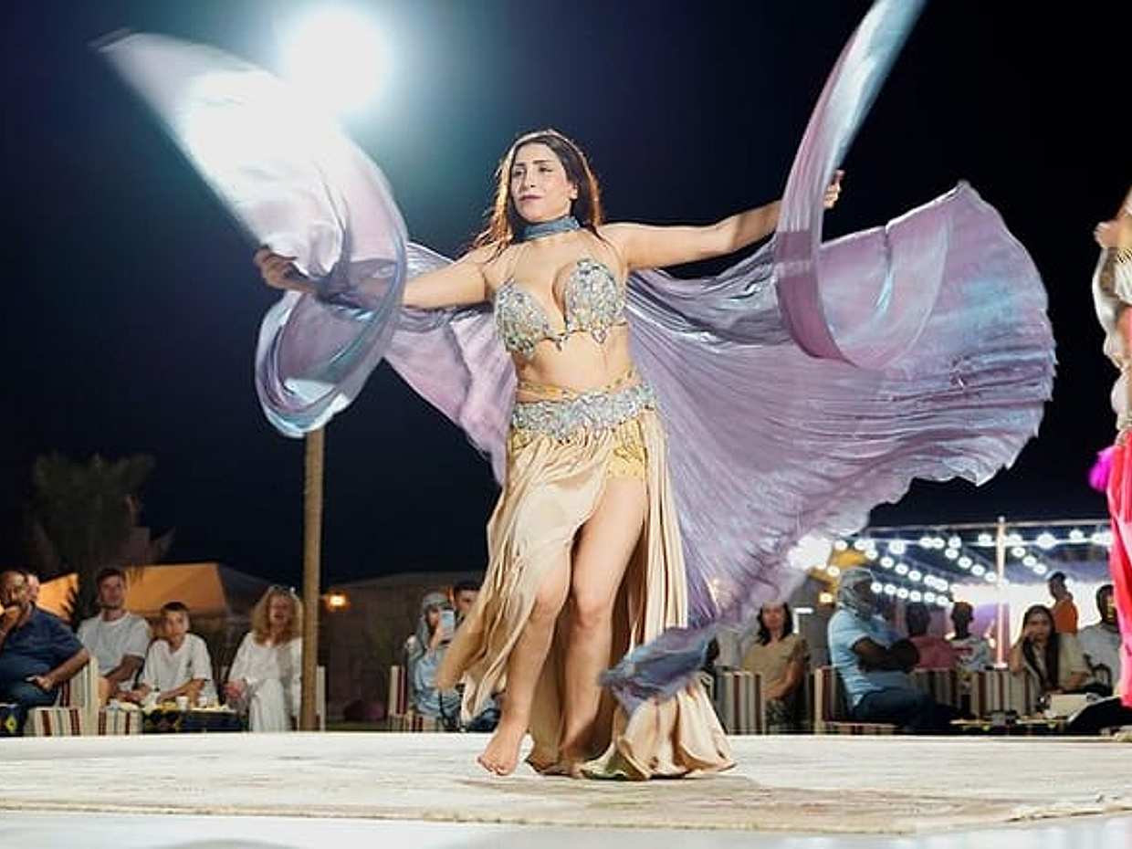 Dubai: Desert Camel Ride with Live Shows & BBQ Buffet Dinner, photo 3