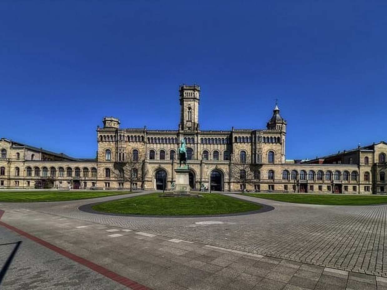 Private Transfer from Hamburg to Hannover with 2h of Sightseeing, photo 3