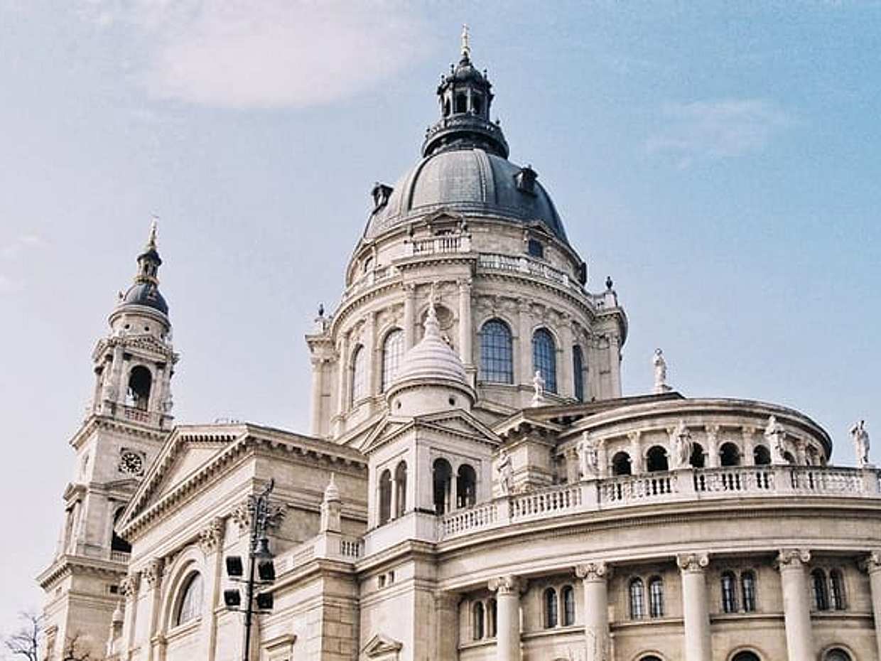 Private Transfer Krakow → Budapest, Hotel-to-Hotel, English-speaking driver, photo 4