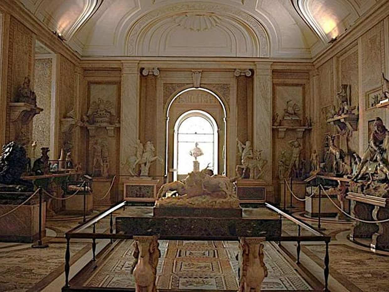 Evening Vatican Private Tour: Crowd-Free Museums & Sistine Chapel, photo 4