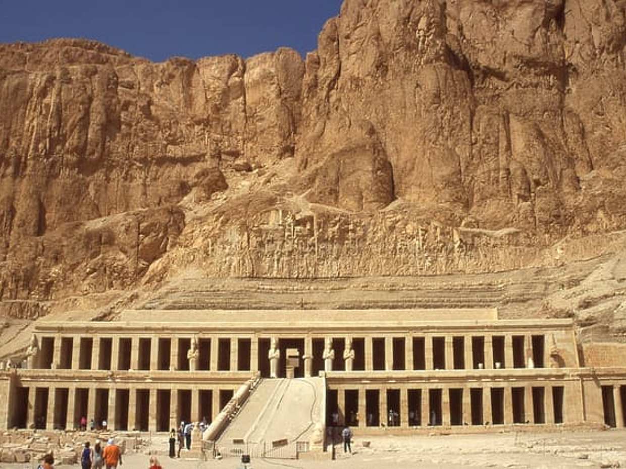 Discover Luxor West Bank - Full Day Attractions Tour in Egypt, Malkata Palace