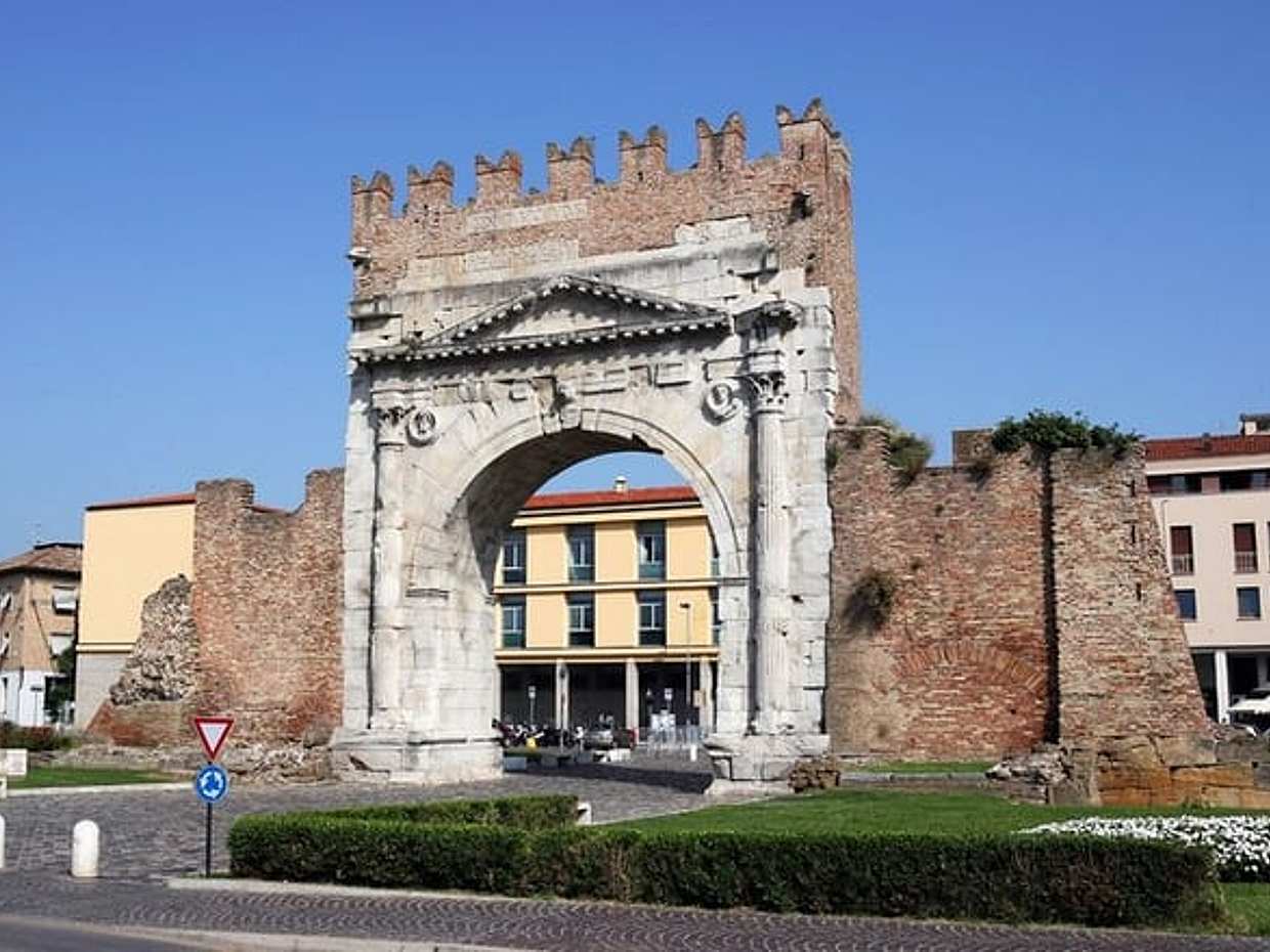 Rimini Scavenger Hunt & Highlights Self-Guided Walking Tour, photo 4