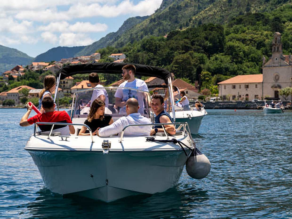Rent a boat Up to 8 persons, photo 5