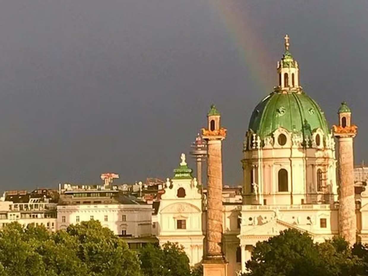 2.5-hour Best of Vienna Walking Tour in Austria, photo 3
