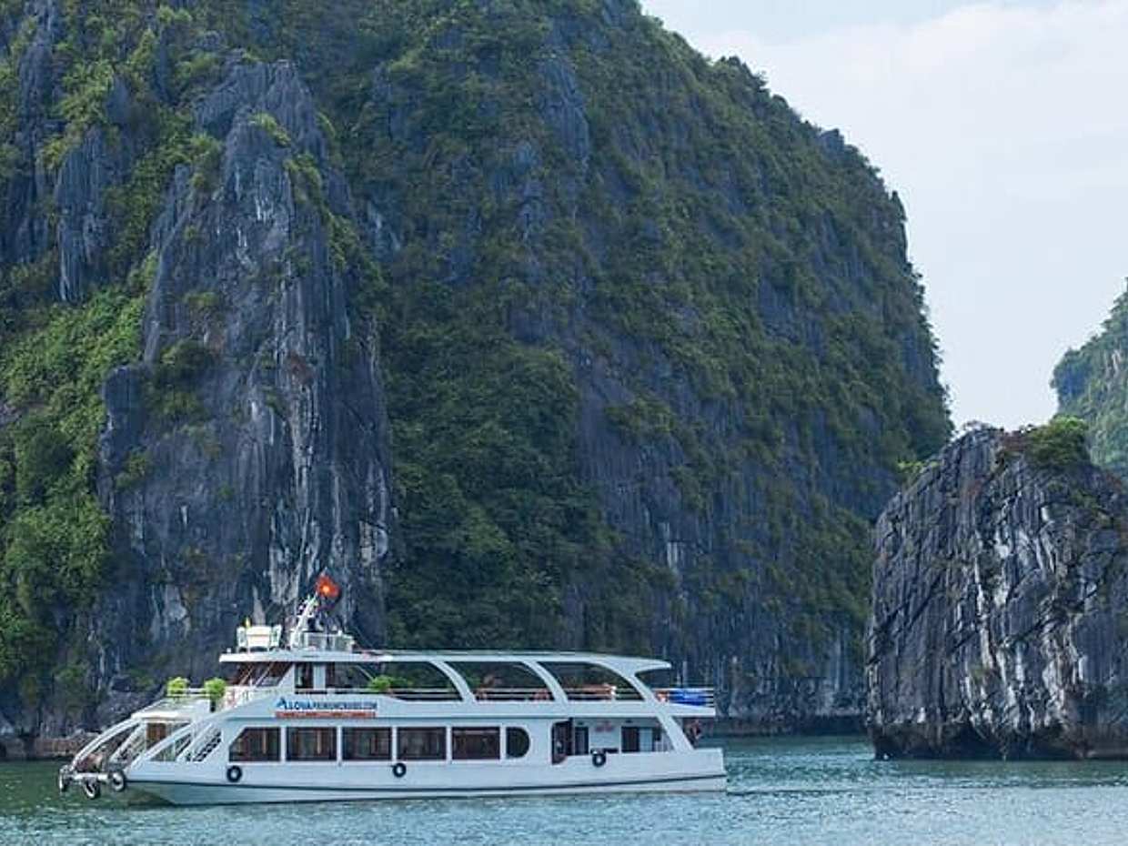 DELUXE Halong Cruise 1 Day Tour From Hanoi - Daily Operated