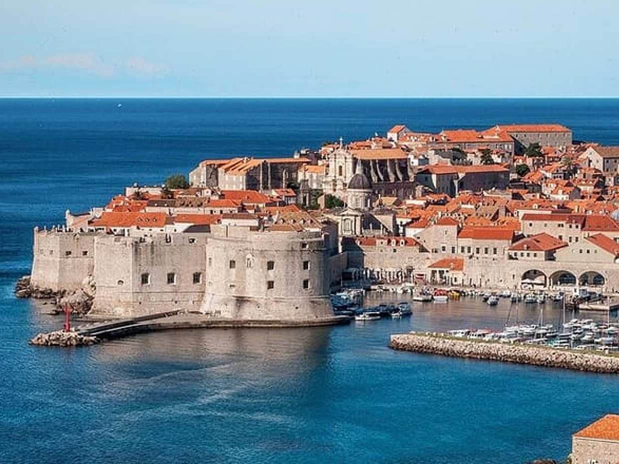 "Transfer privé de Split à Dubrovnik avec un chauffeur local en Croatie"