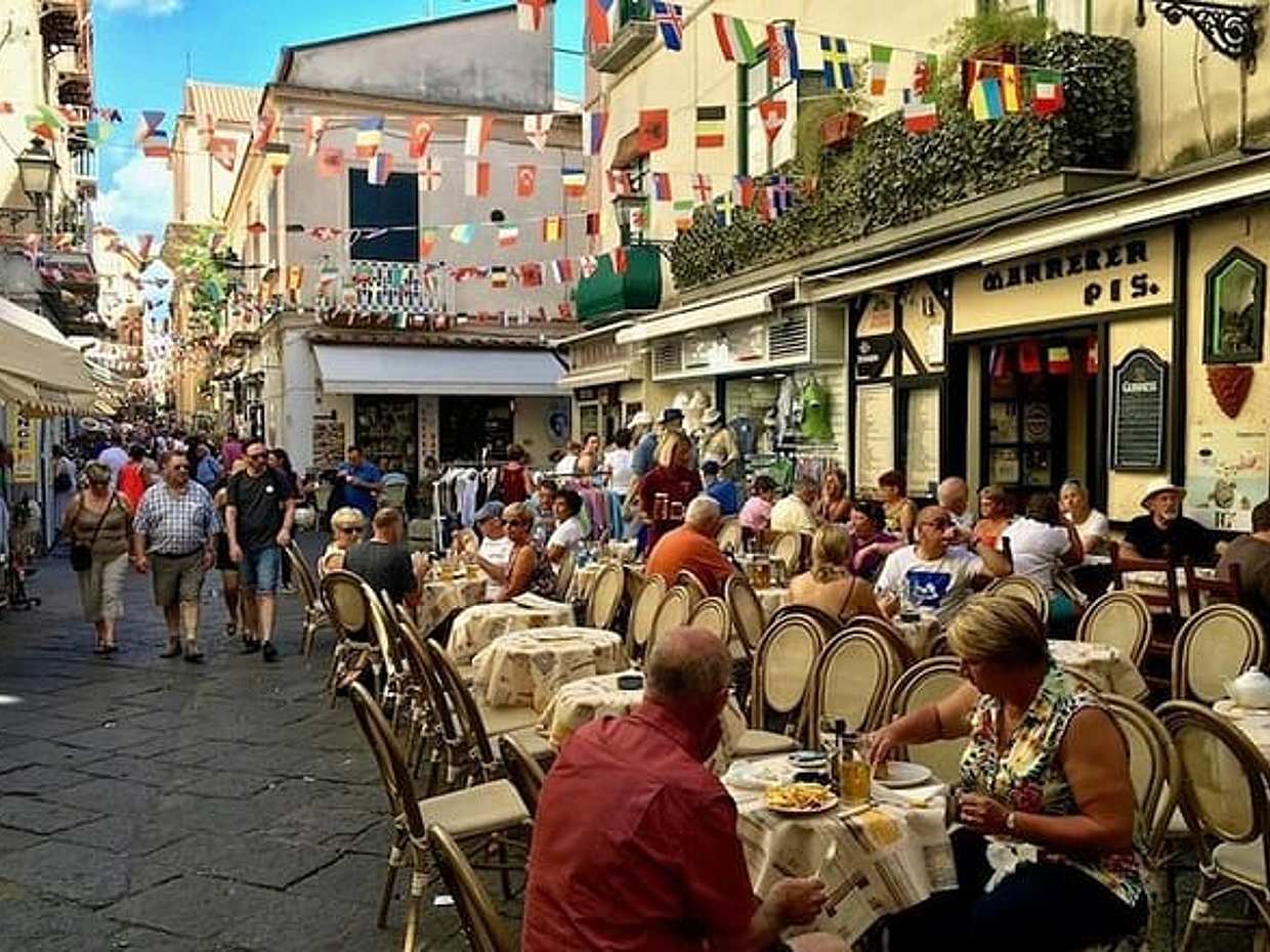 Pompeii, Sorrento & Positano Private Tour for Cruisers, photo 3