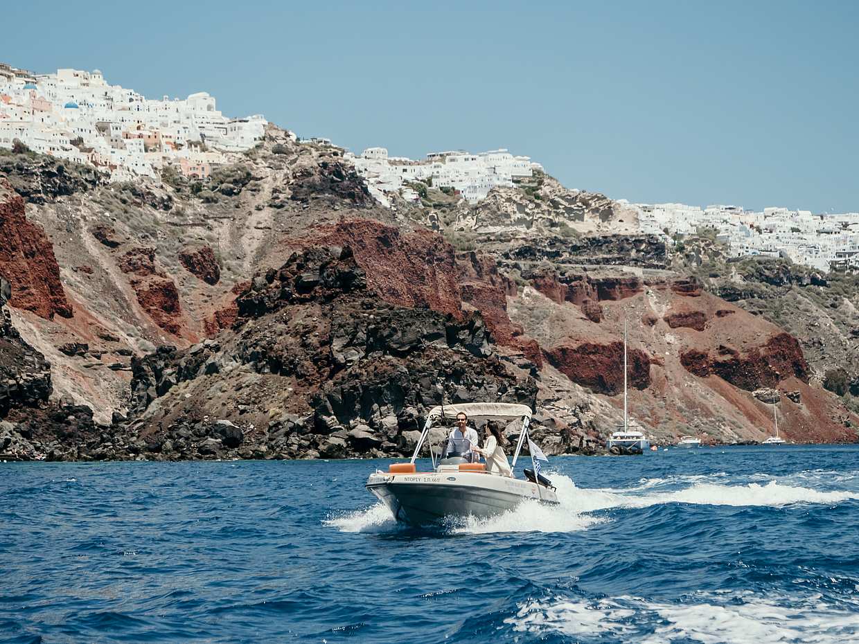 Santorini: Private Self-Drive Boat Rental in the Caldera