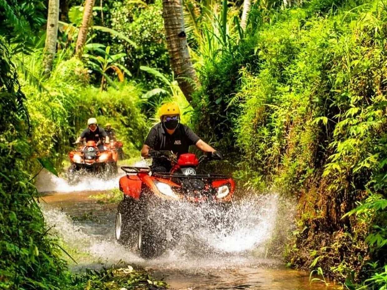 Giro in quad e rafting a Ubud