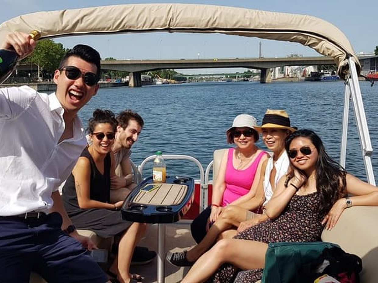 Discover Paris by shared cruise ship in France, photo 4