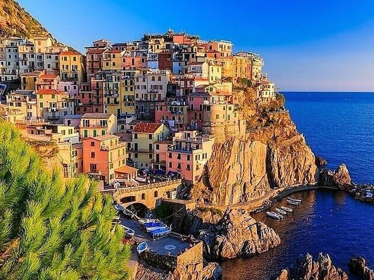 Cinque Terre and Pisa One Day Adventure Trip from Florence