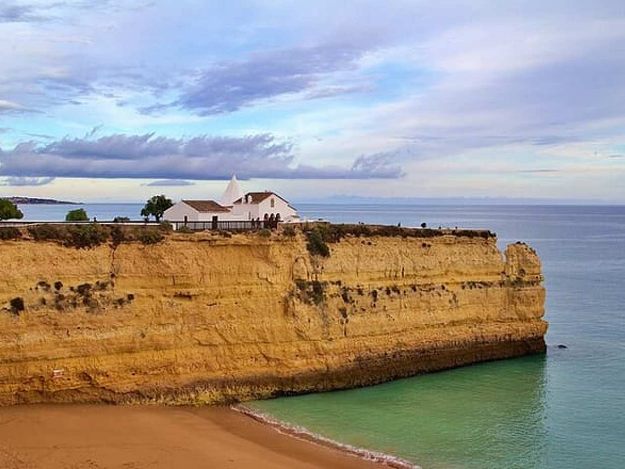 Private tour from Lisboa to Albufeira with a two-way transfer in Portugal, Lisbon, photo 5