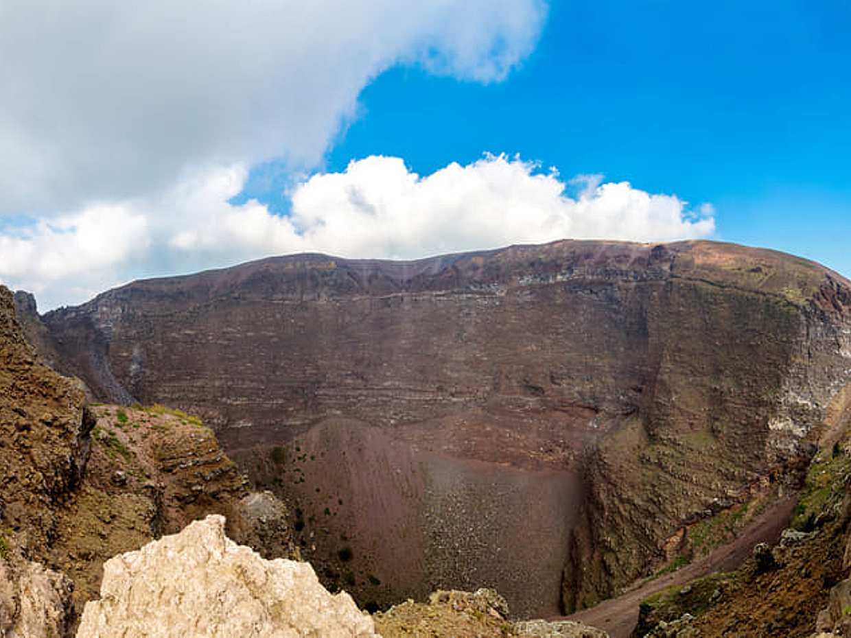 Half day excursion to Mt Vesuvius with wine tasting and lunch from Naples, photo 3