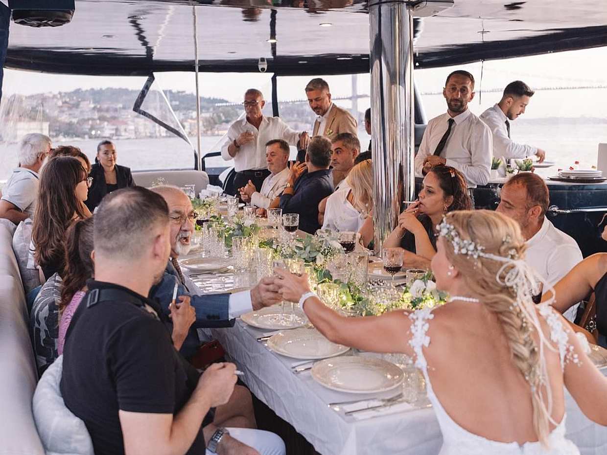 "Luxury Istanbul Bosphorus Tours, Private Events on 72' Motor Yacht", photo 4