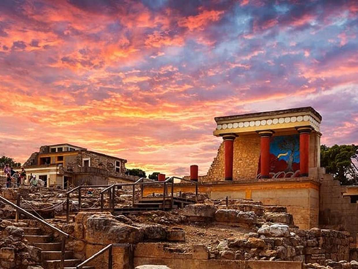 Full-Day Tour Knossos and Heraklion From Chania